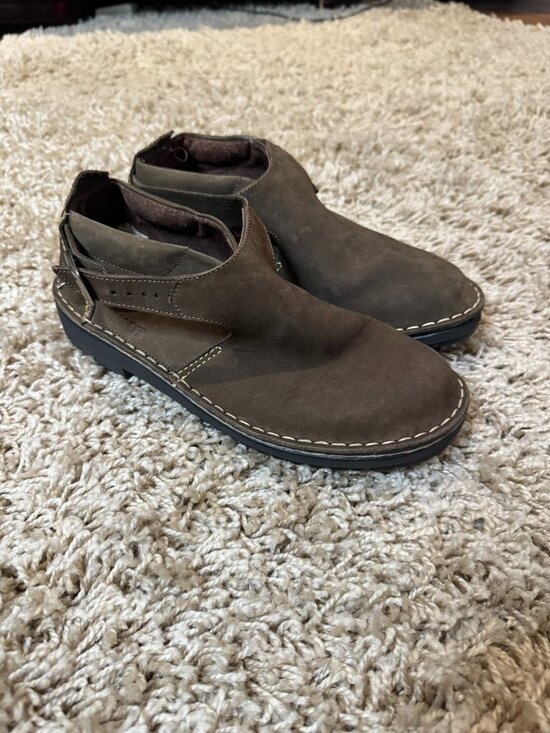 Naot Shoes - Naot Leather Ankle Boot Size 40 (US Size 9) Buckled Slip-On Shoes